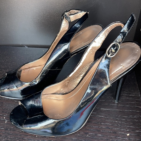 BCBG open toe pumps. - Picture 5 of 5
